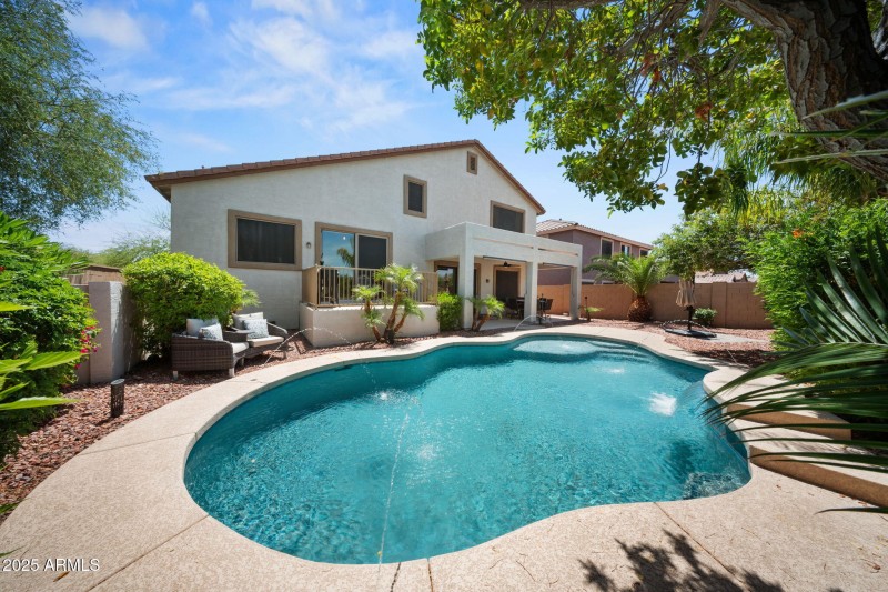19 - Outdoor Oasis