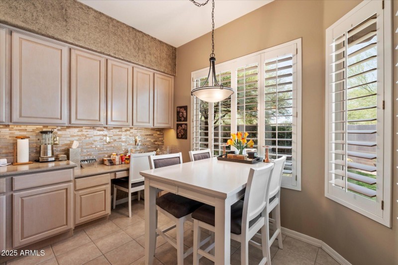 Breakfast nook