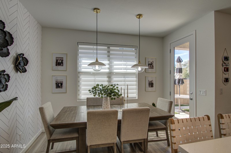 Dining Area 1