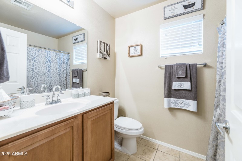 2725 E Mine Creek Rd 1208-2763