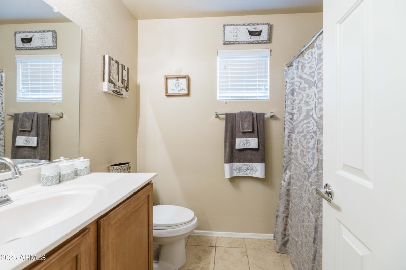 2725 E Mine Creek Rd 1208-2772