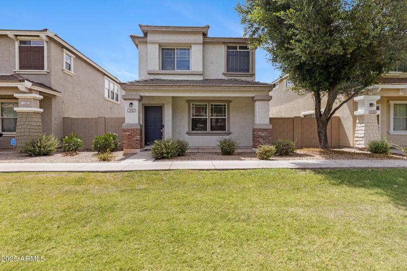 1563 S Longspur Ln-1