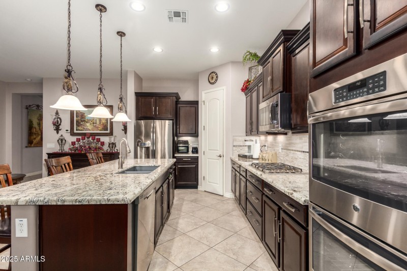 Dual Stainless Ovens