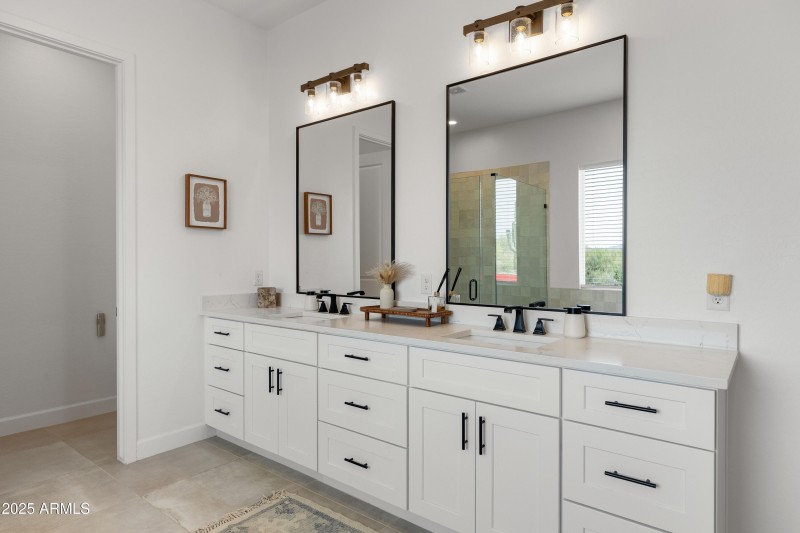 Double Sinks