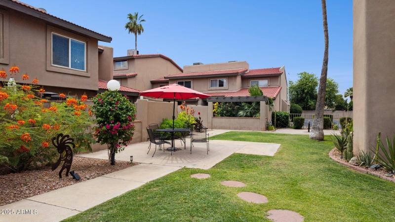 29-web-or-mls-5601-n-79th-st-1