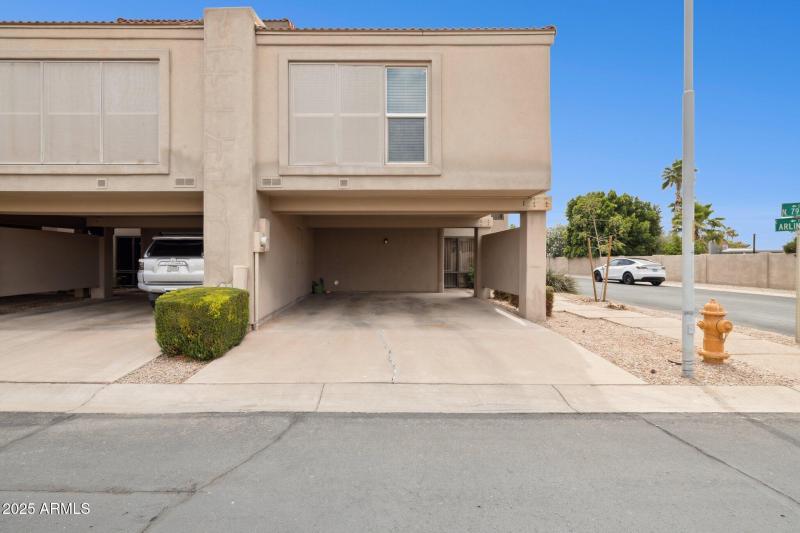 1-web-or-mls-5601-n-79th-st-1