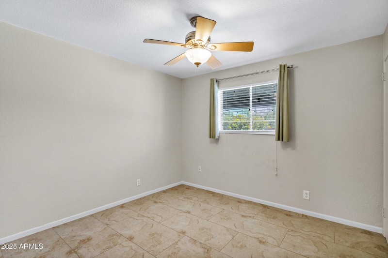 Room1