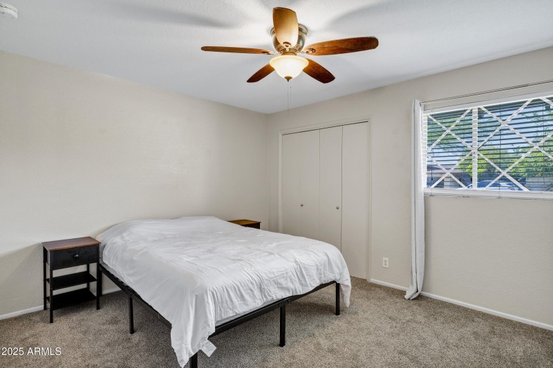 Room2