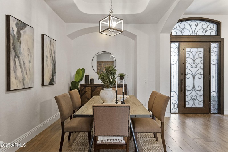 Arched Buffet Niche