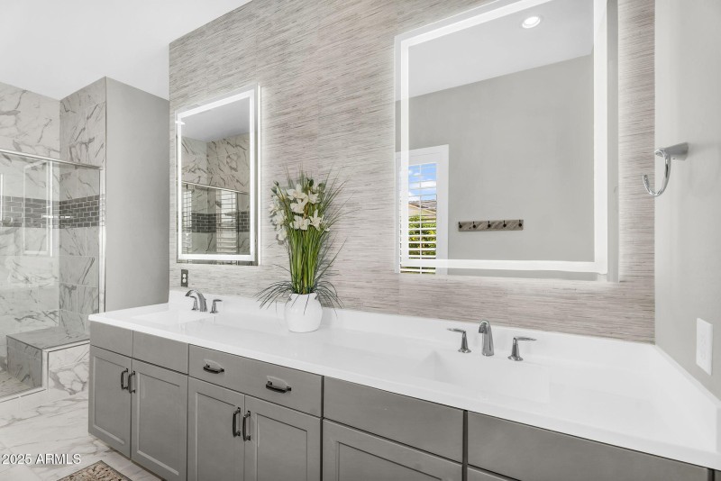 11233 N. Blakely Street, Surprise, AZ