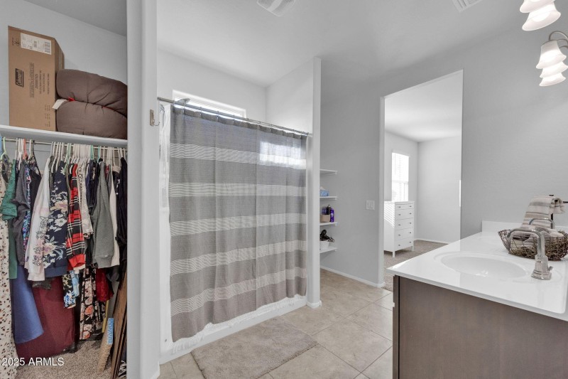 36085 W Prado St-38