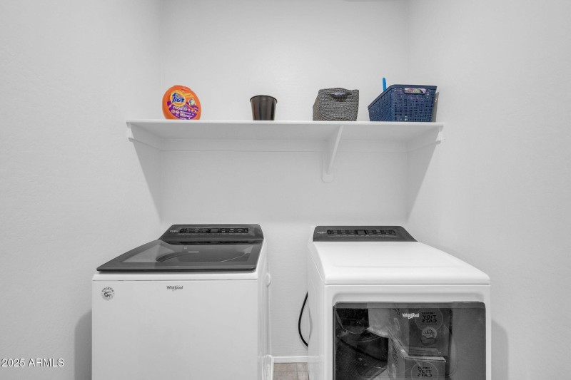 36085 W Prado St-29