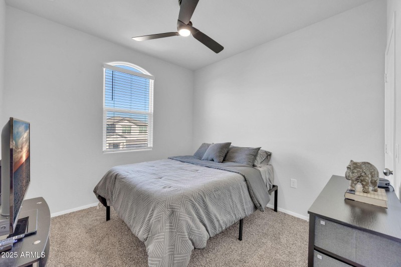 36085 W Prado St-31
