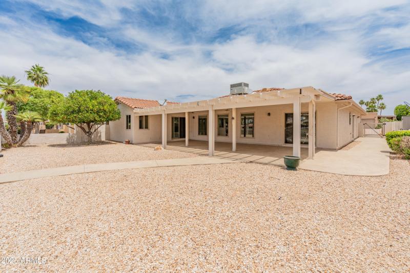 26034 S Eastlake Dr-39
