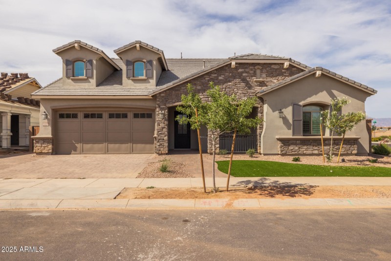 1)FRONT OF HOME