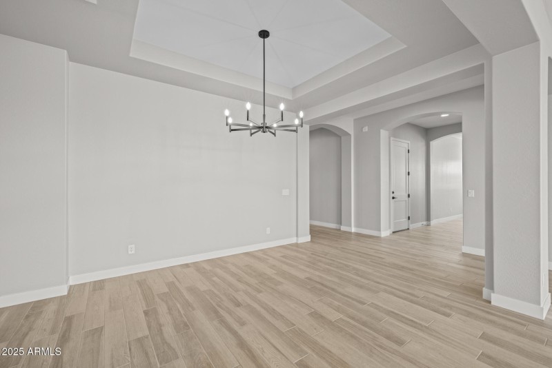 8)FORMAL DINING