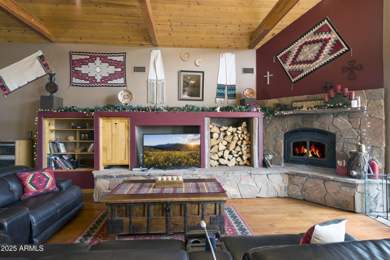 HiRes-8725ChimneySprings11