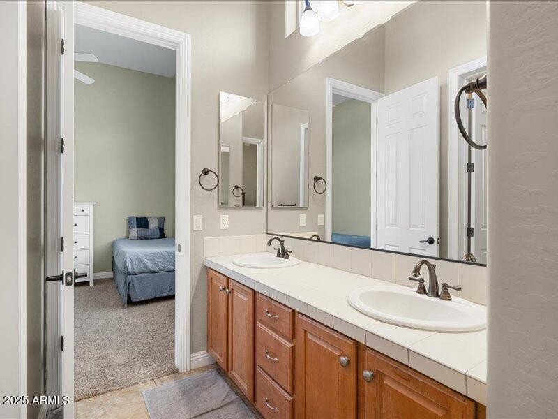 25-26409 N 49th Ln - 29_25