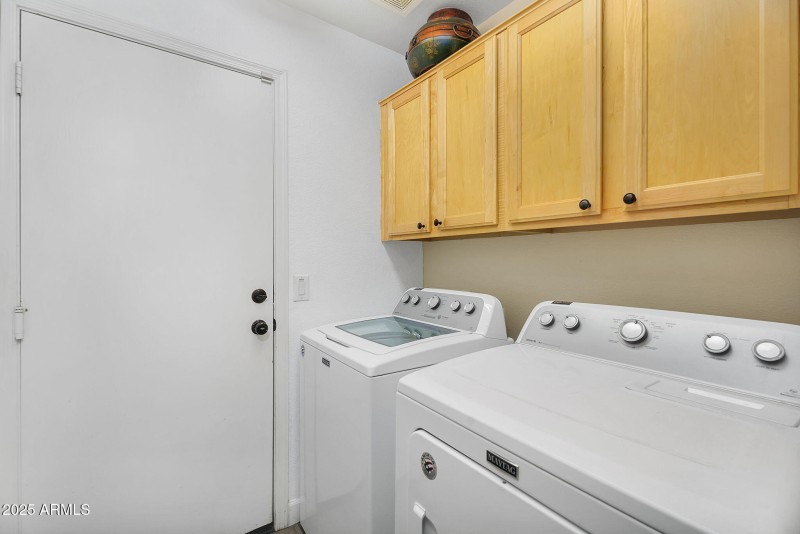 33-web-or-mls-10226 W Country Club Trail