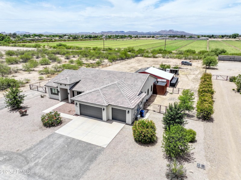 35812 N Calle De Amantes