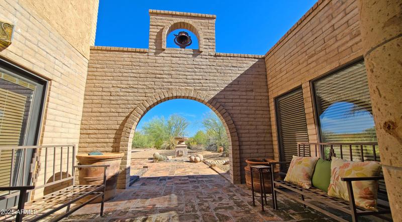 Courtyard - Front A