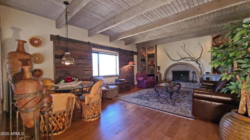 Living Rm B