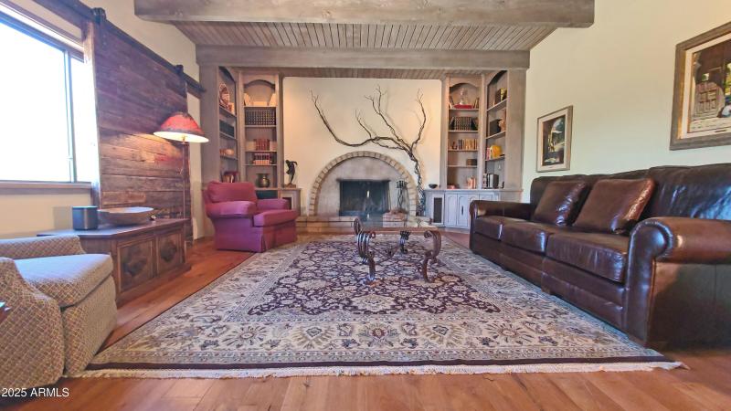 Living Rm C