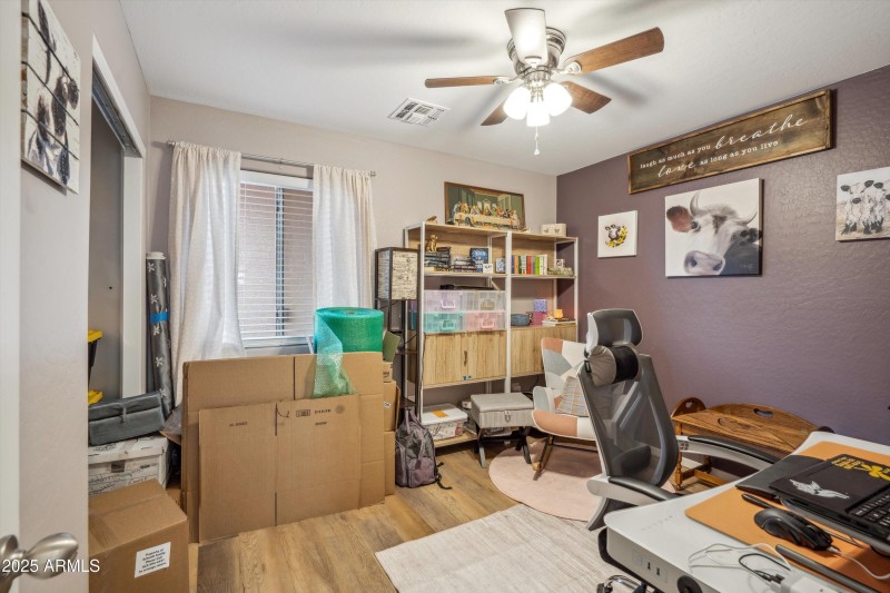 19-Bedroom