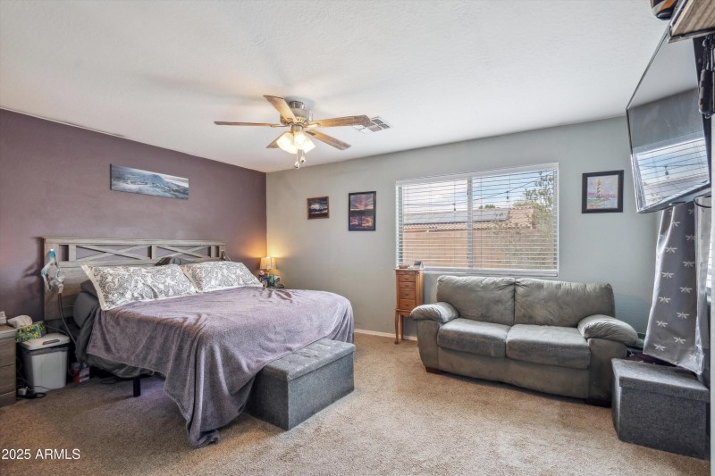 24-Master Bedroom