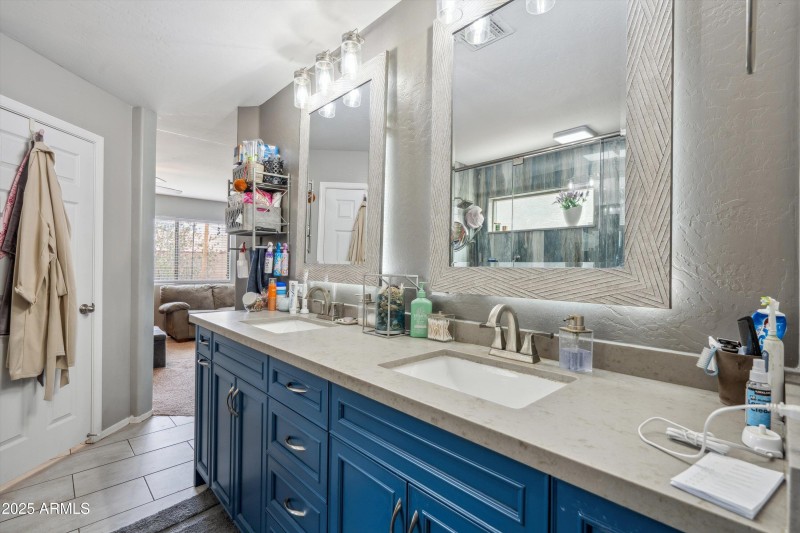 29-Master Bathroom