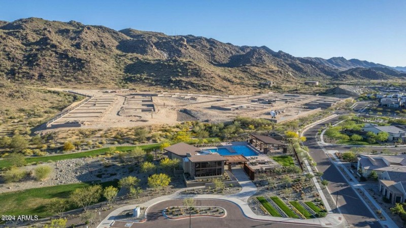 Avance - New Build Homesites Nestled To
