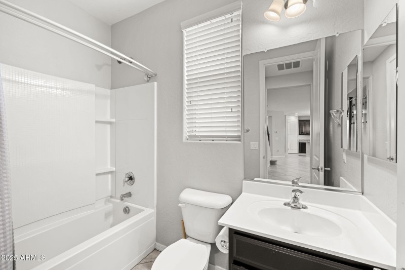 18740 W San Juan Ave Litchfield Park - 3