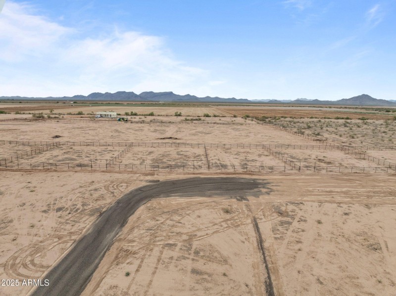 5-web-or-mls-DJI_20250527195957_0103_D