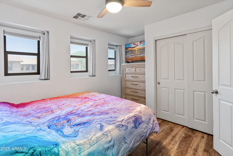 18542 W Valerie Dr-18