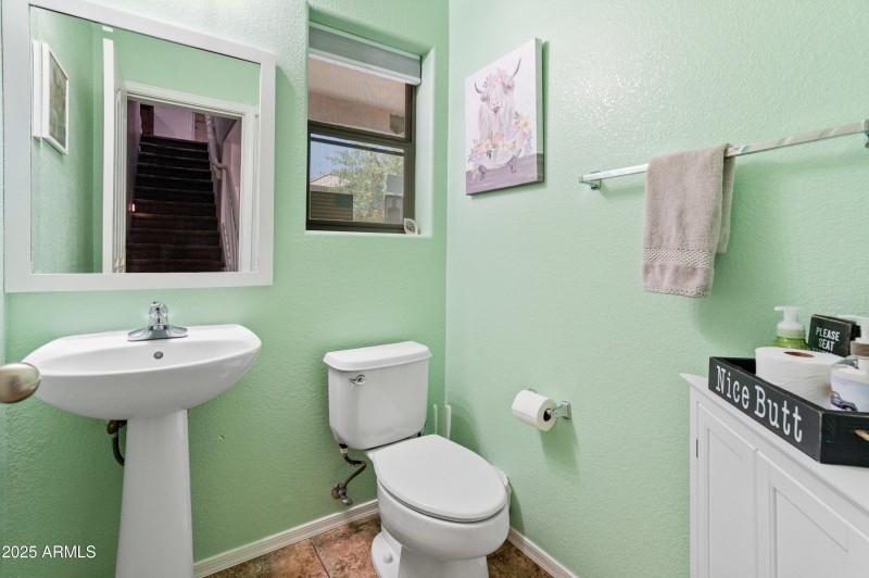 18542 W Valerie Dr-1