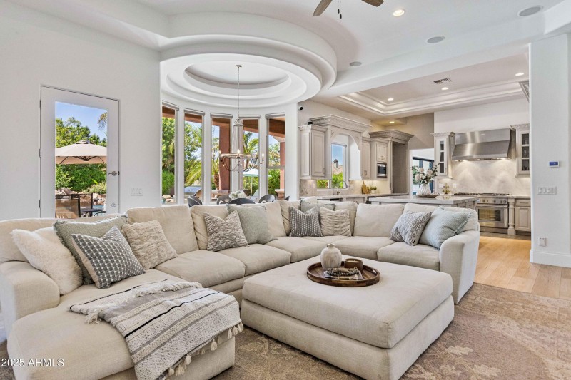 Great Room and Breakfast Nook