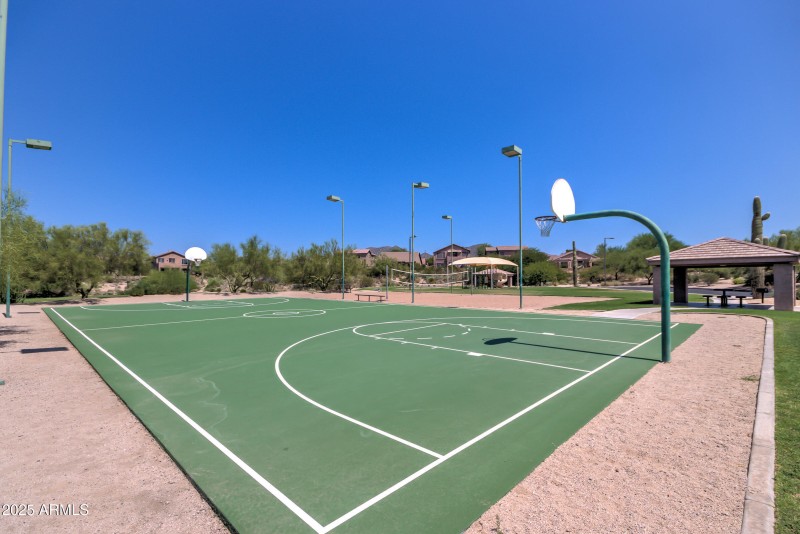 Las Sendas Courts 1