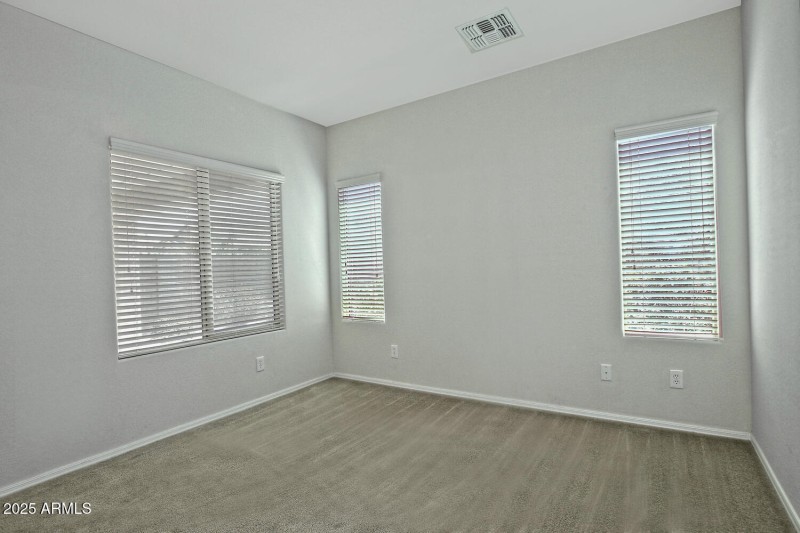 3405 N San Marin Dr Florence-large-016-0