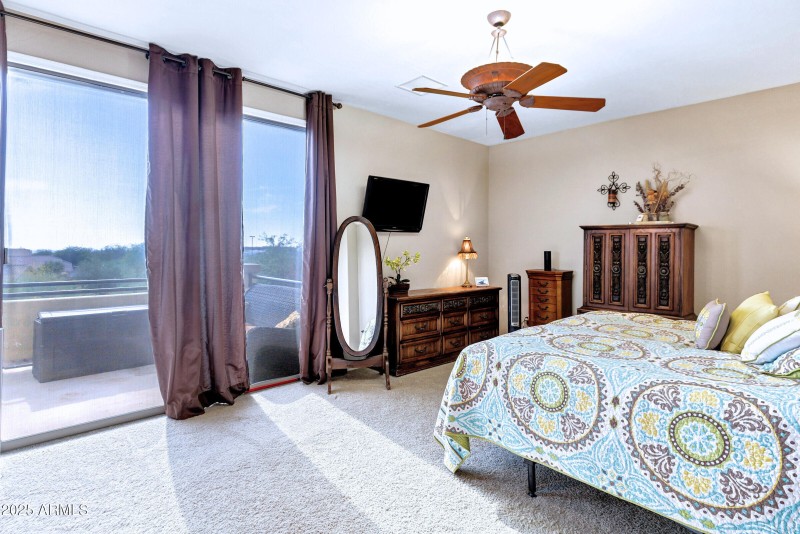 2758 Sterling Master Bed 2
