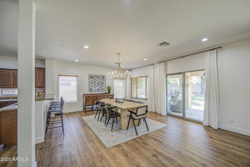 Dining Area 1