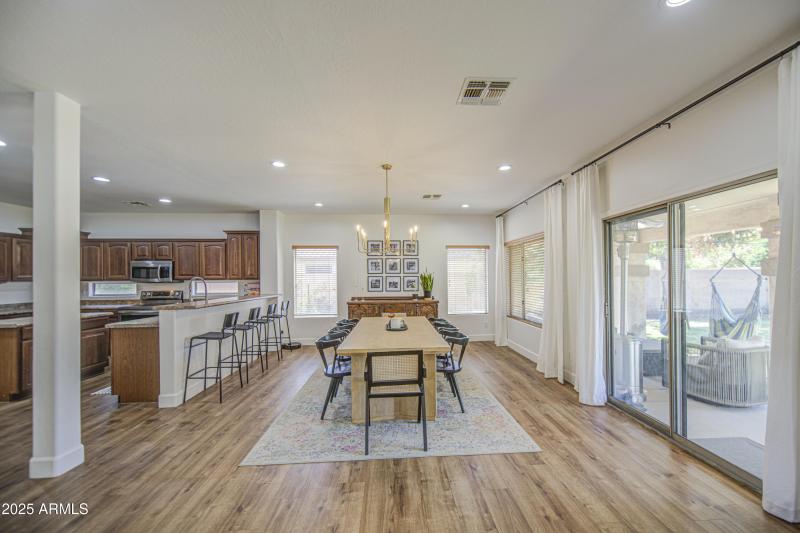 Dining Area 2