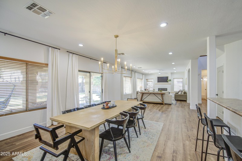 Dining Area 5