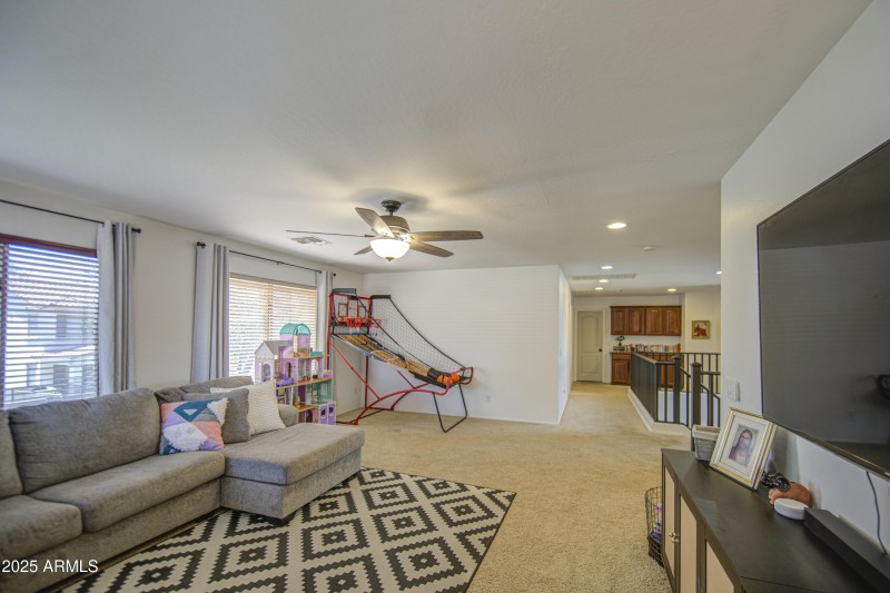 Loft 4