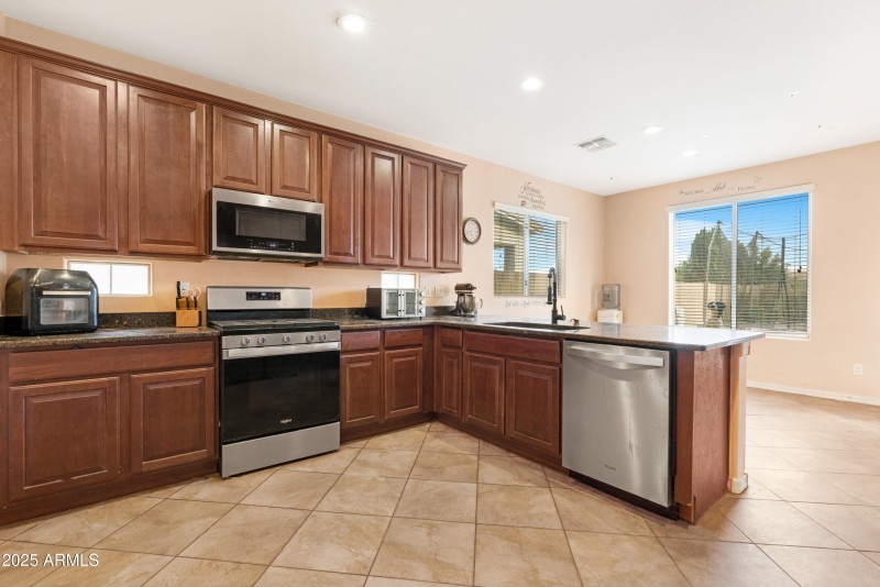 Kitchen 1