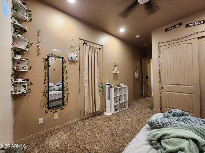 Bedroom 2 (2)