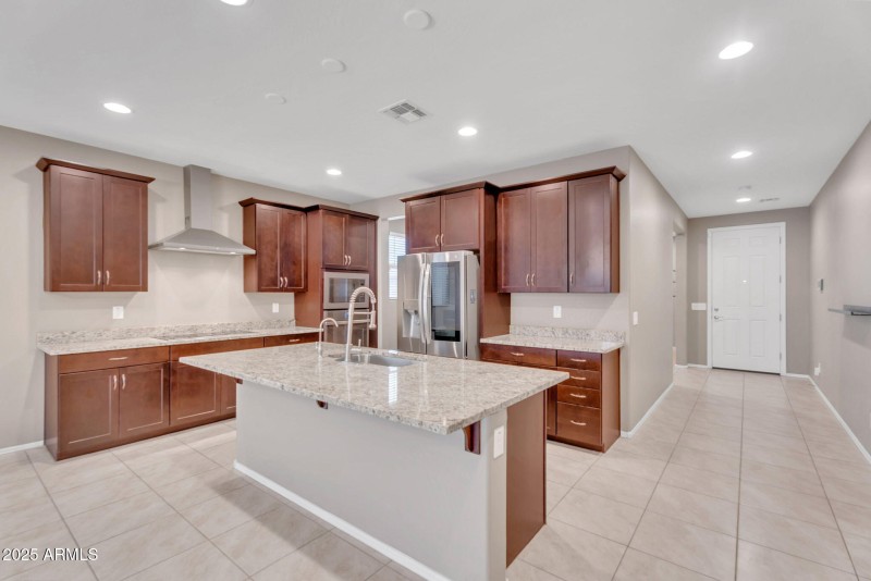 10-web-or-mls-10160 Harvest-13