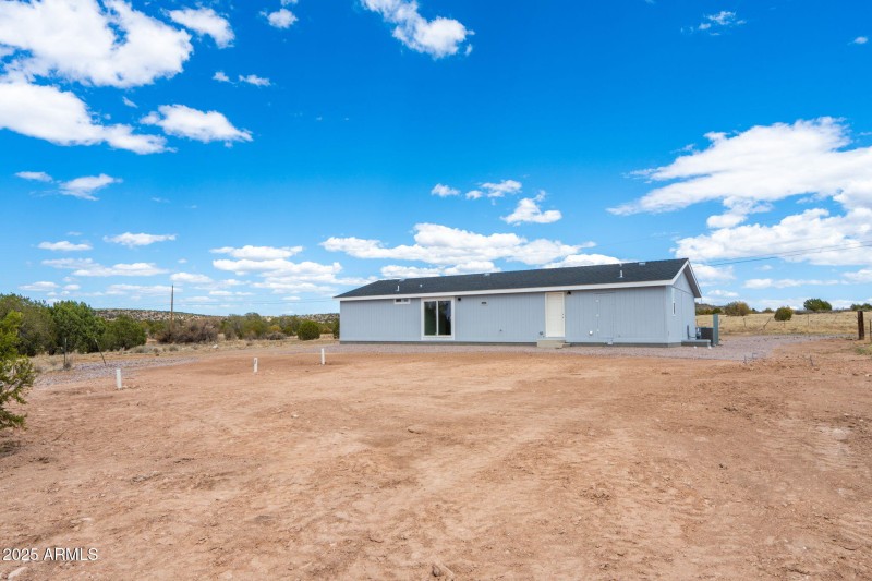 26-web-or-mls-25200-n-enid-dr