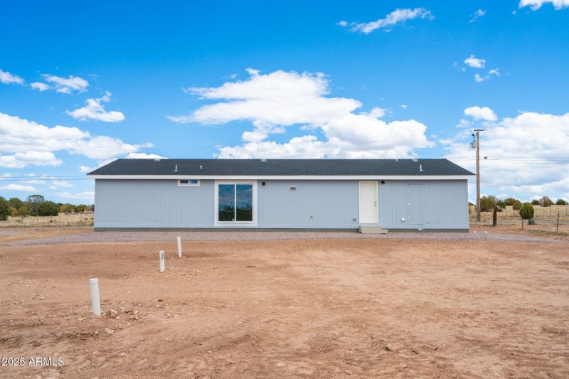 25-web-or-mls-25200-n-enid-dr