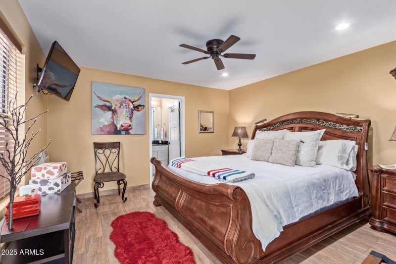 Guest home bedroom.