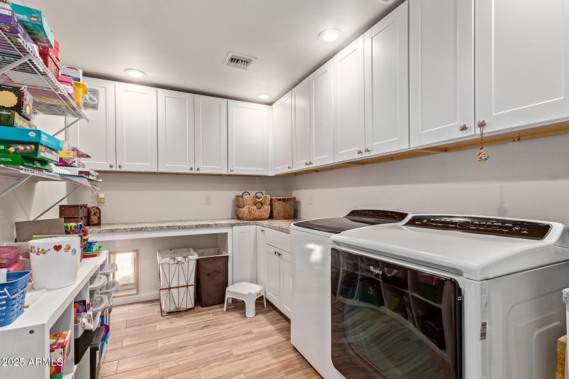 DREAMY laundry room!